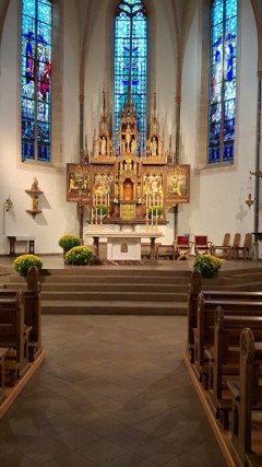 Altarraum St. Agatha Altenhundem